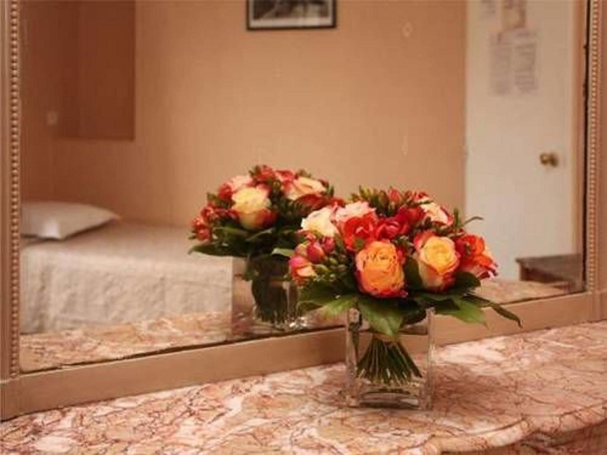 Hotel Baudin Paris Eksteriør billede